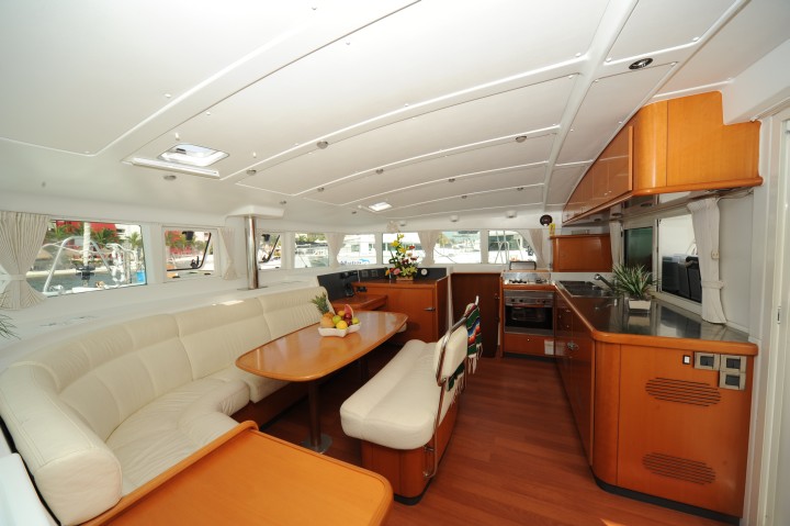 Lagoon 450 cozumel yacht rentals 4